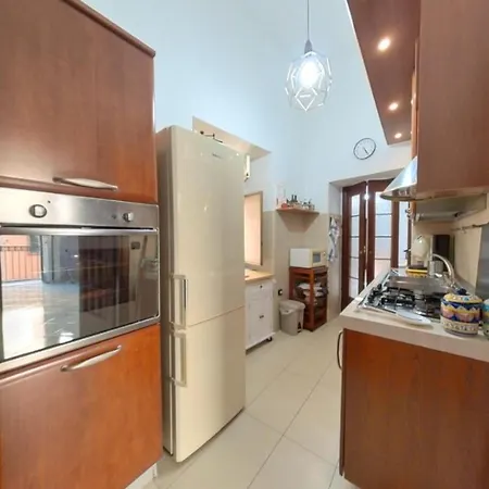 Guada House Apartmán Neapol
